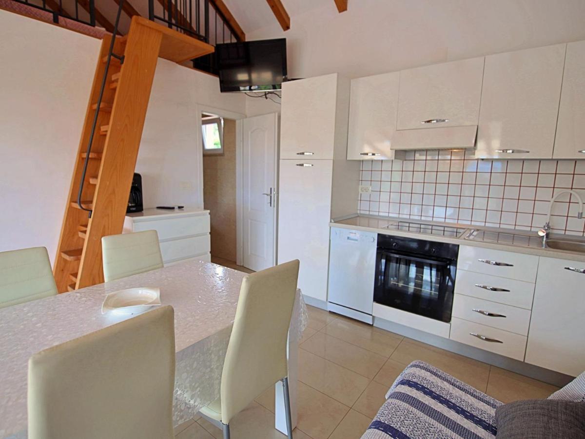 Holiday Home Villa Tonka By Interhome Сутиван Екстериор снимка